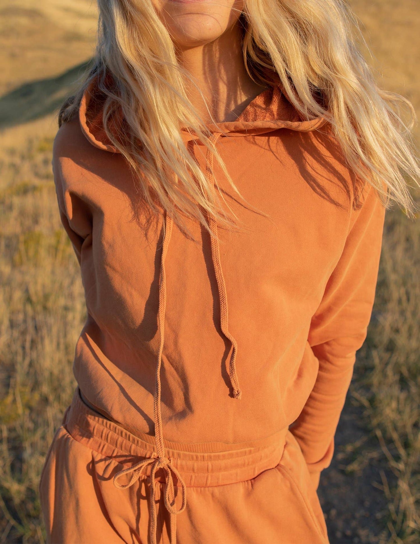 The New Daybreak Hoodie 2.0 - Peach