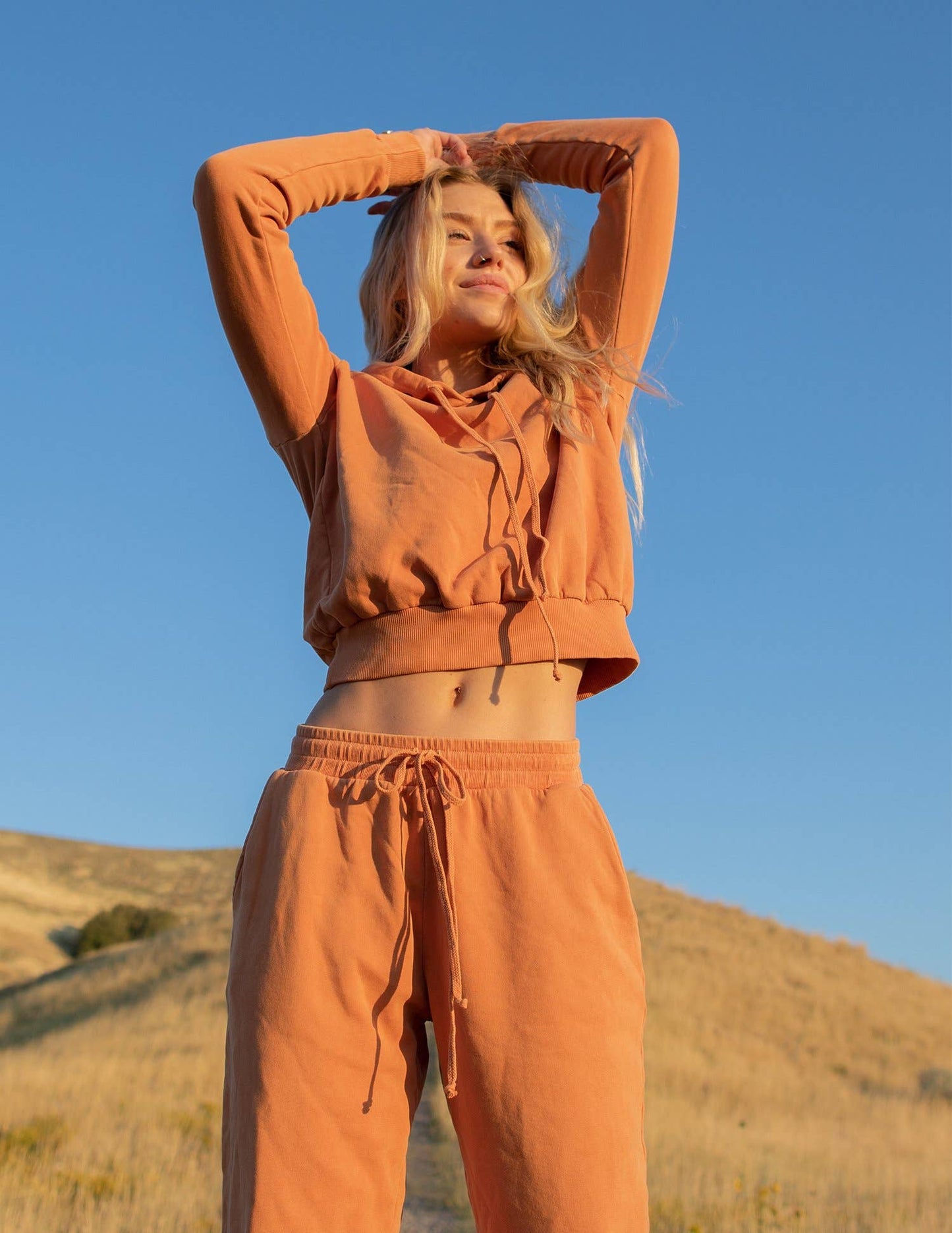 The New Daybreak Hoodie 2.0 - Peach