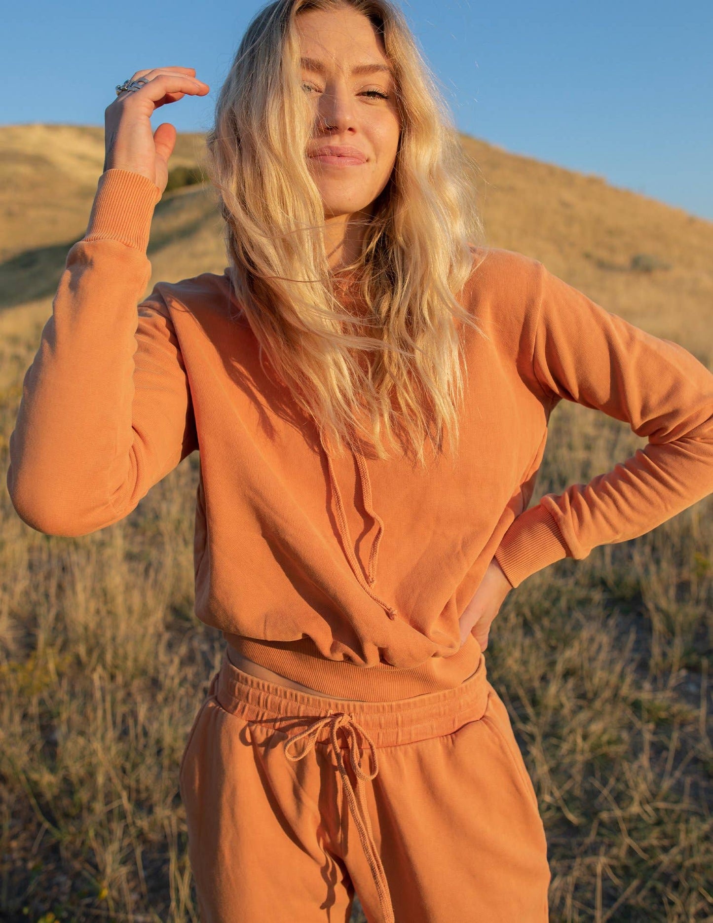The New Daybreak Hoodie 2.0 - Peach