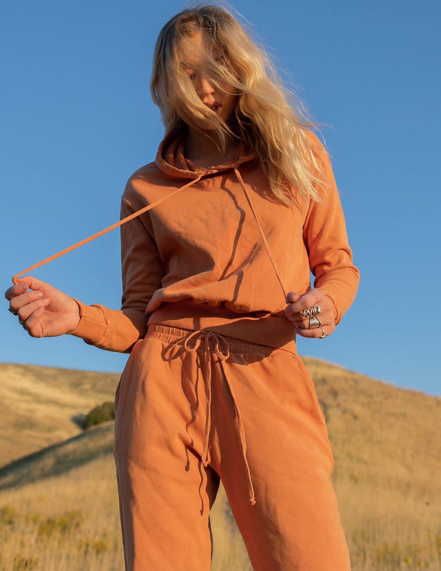 The New Daybreak Hoodie 2.0 - Peach